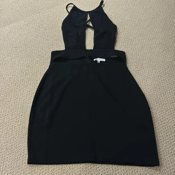 white christmas dresses Émilie twist-detail cut-out mini dress main image 1